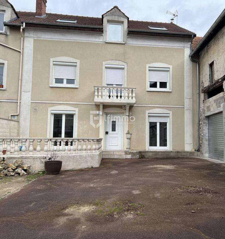 Maison à DAMPMART
