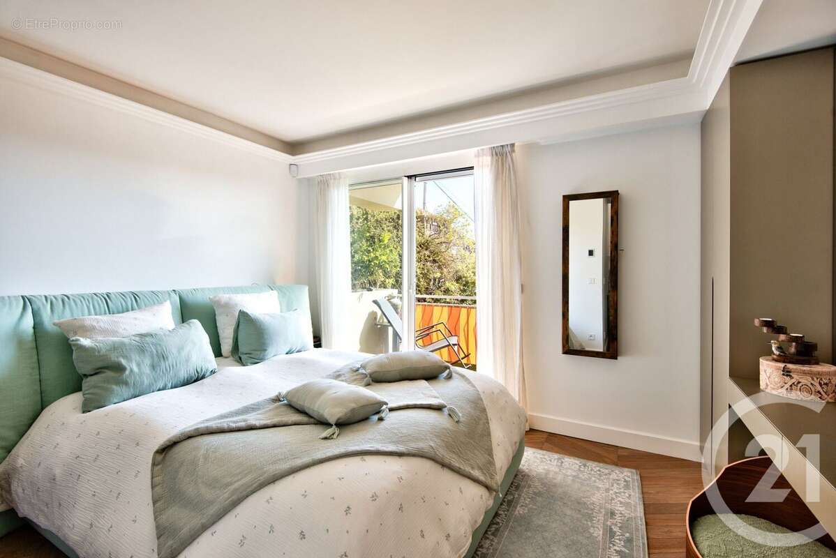 Appartement à VILLEFRANCHE-SUR-MER