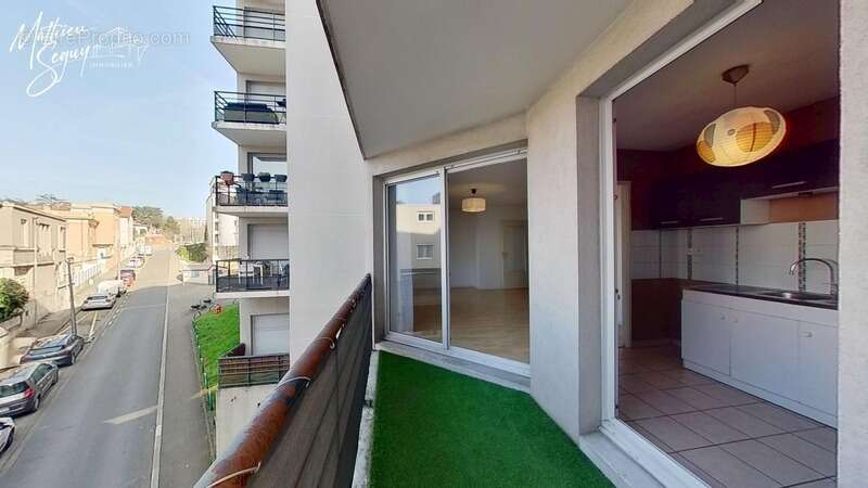 Appartement à LYON-8E