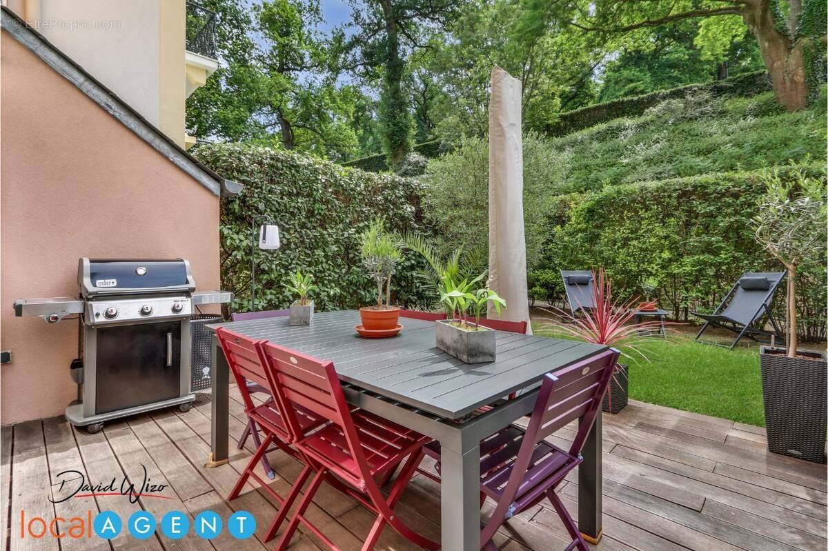 Appartement à LE PLESSIS-ROBINSON
