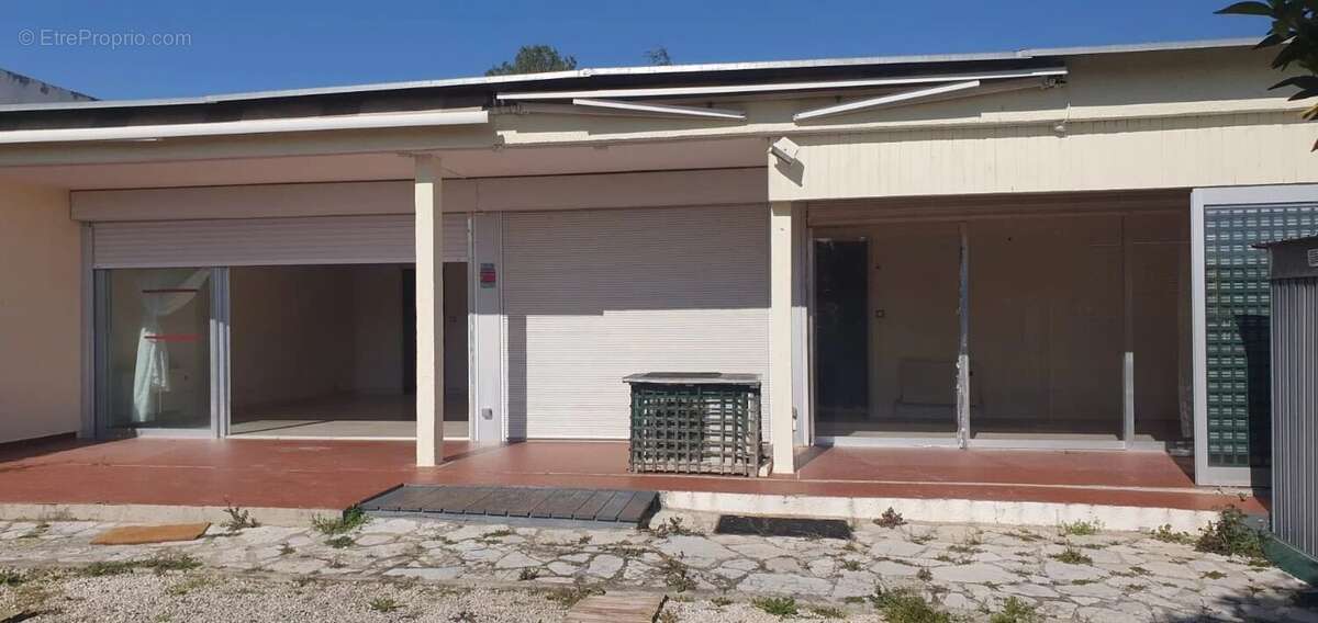 Maison à VALLAURIS