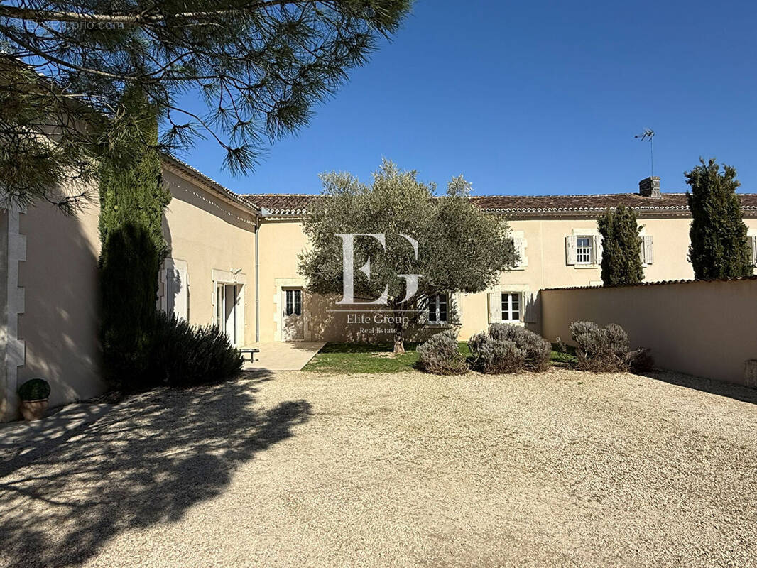 Maison à SIGOGNE