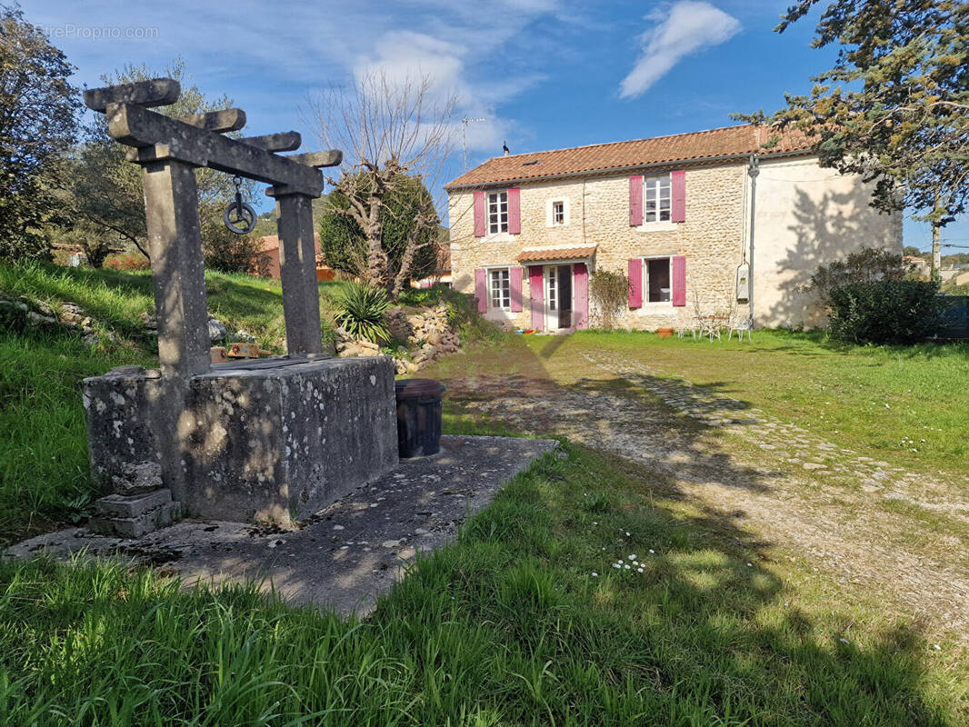 Maison à ROUSSON