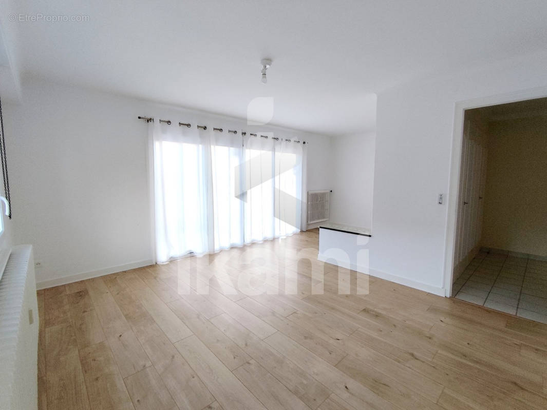 Appartement à SAINT-JULIEN-EN-GENEVOIS