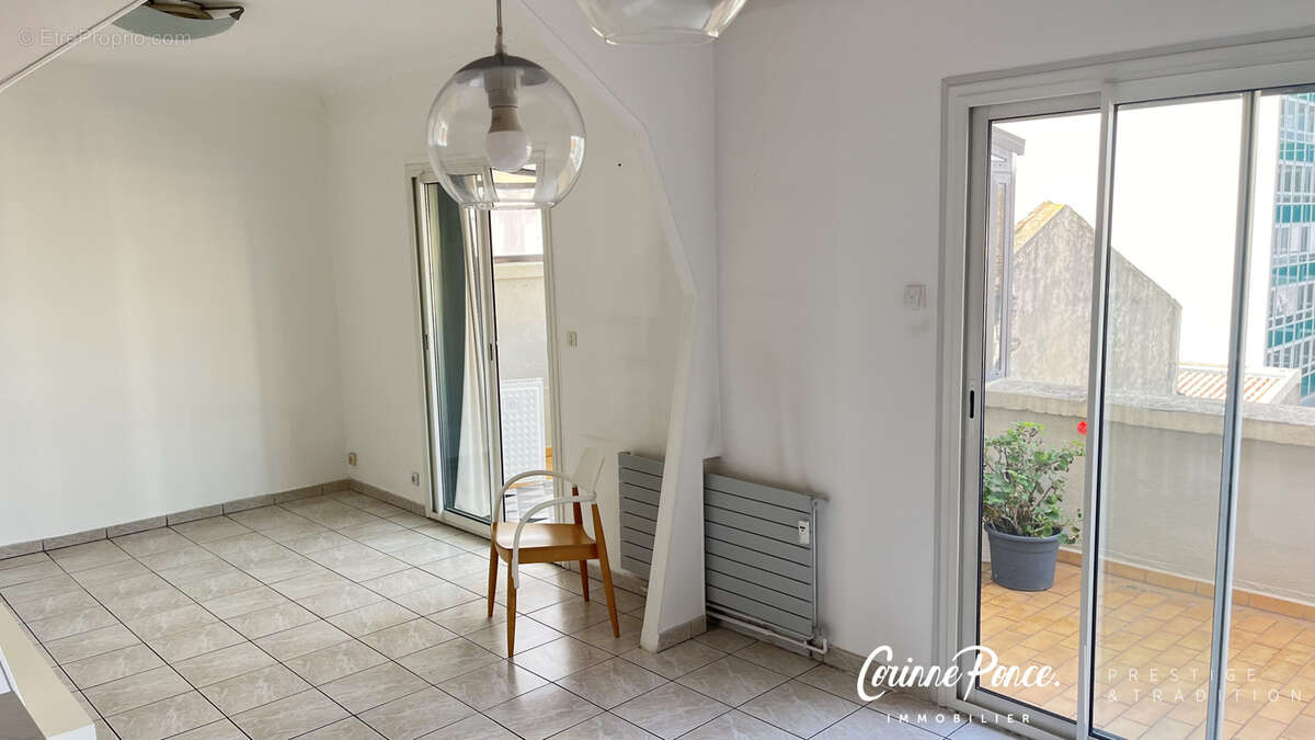 Appartement à NIMES