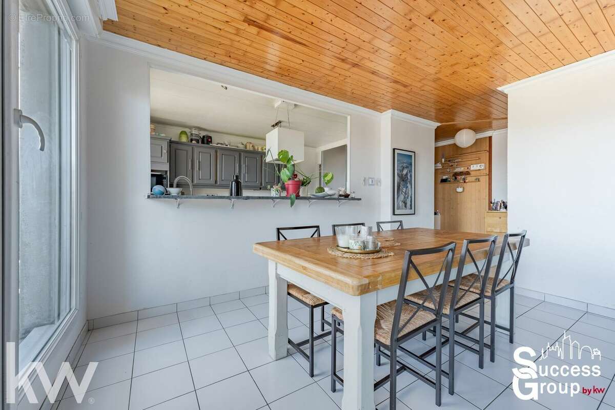 Appartement à LYON-8E
