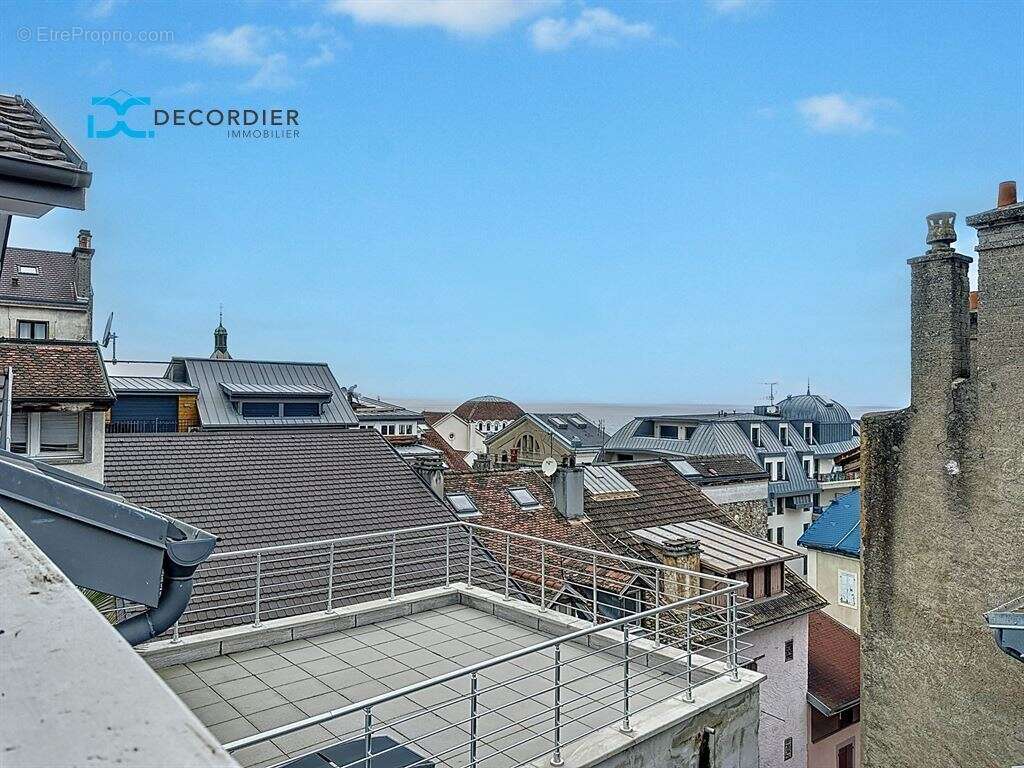 Appartement à EVIAN-LES-BAINS