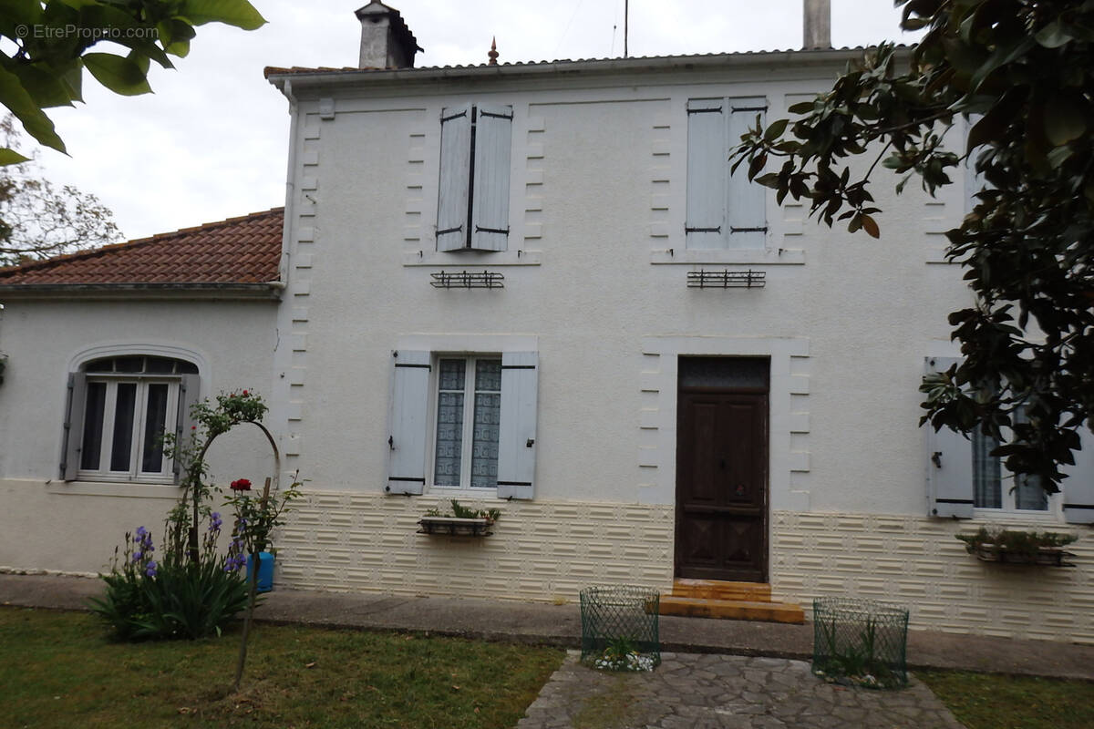 Maison à MEILHAN-SUR-GARONNE