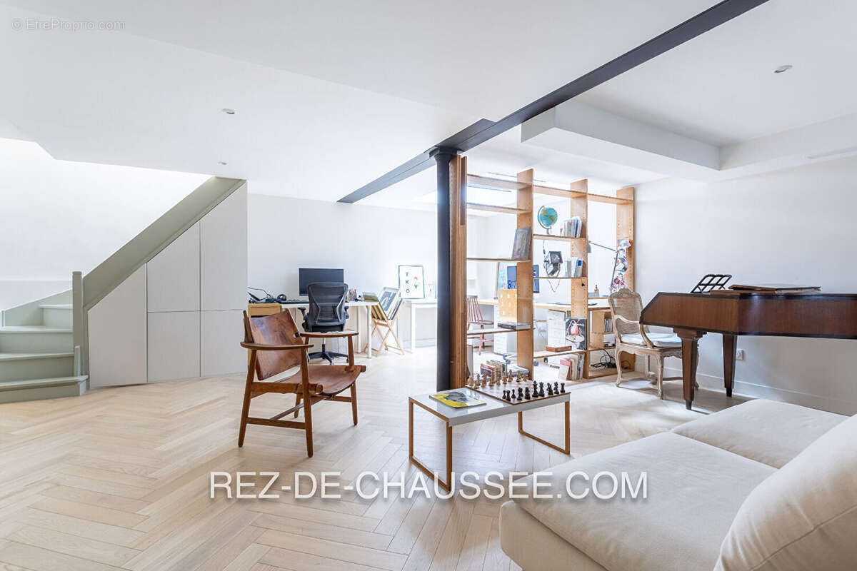 Maison à PARIS-10E