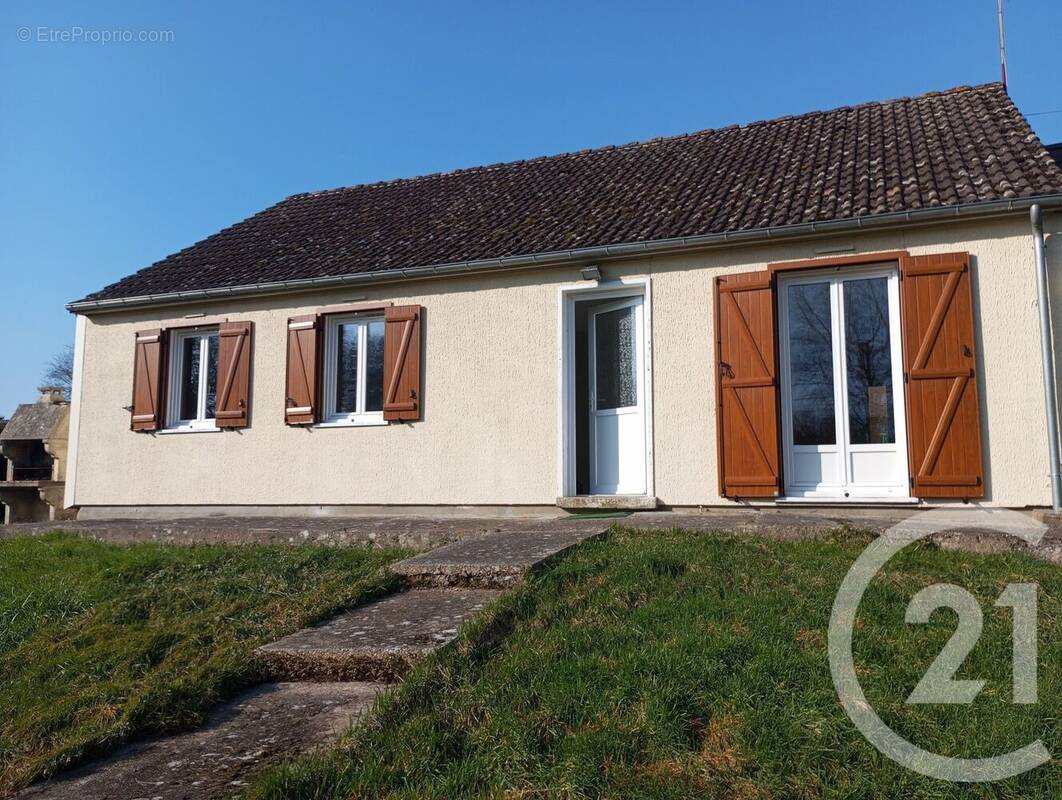 Maison à BEAUMONT-LE-ROGER