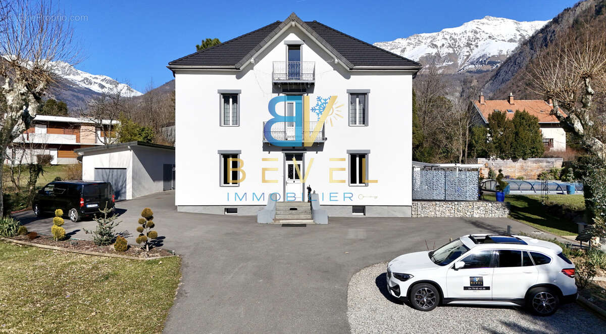 Maison à LA CHAMBRE