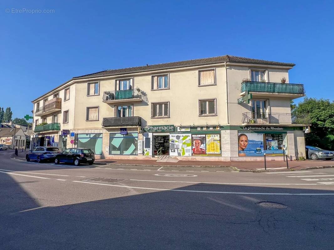 Appartement à SAINT-REMY-LES-CHEVREUSE