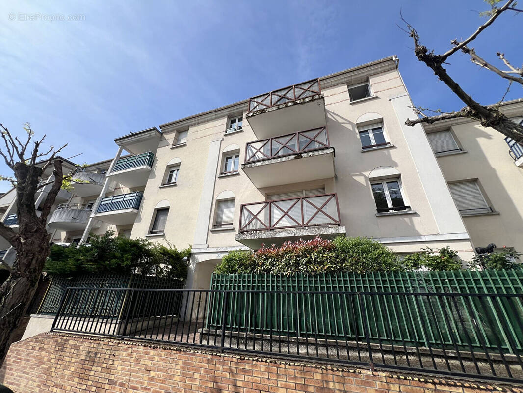 Appartement à SAINT-BRICE-SOUS-FORET