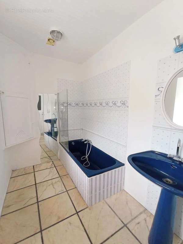 Appartement à SAINT-LAURENT-LE-MINIER