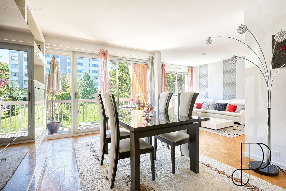 Appartement à LYON-5E