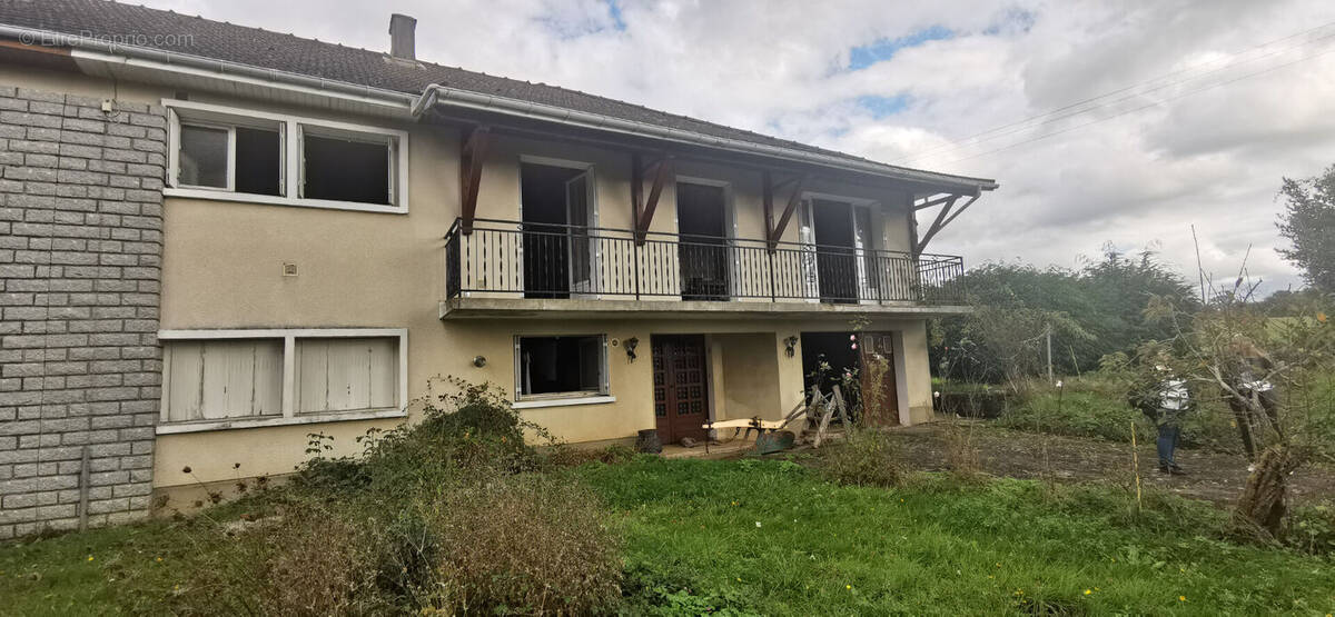 Maison à AIXE-SUR-VIENNE