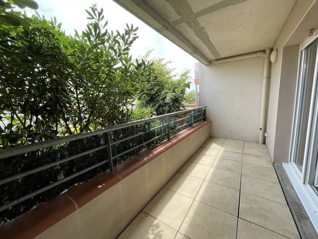 Appartement à MEZE