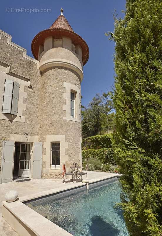 Maison à QUARANTE