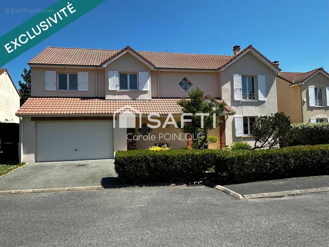 Photo 1 - Maison à OZOIR-LA-FERRIERE