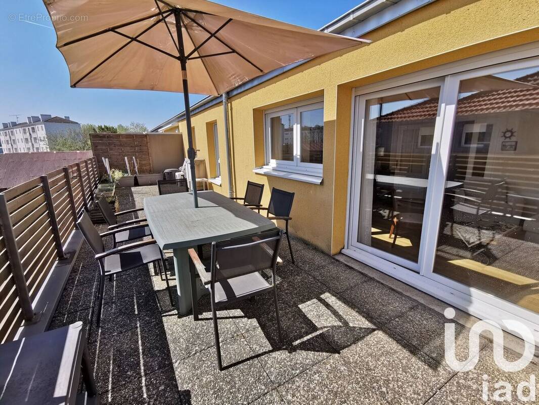 Photo 1 - Appartement à JARVILLE-LA-MALGRANGE