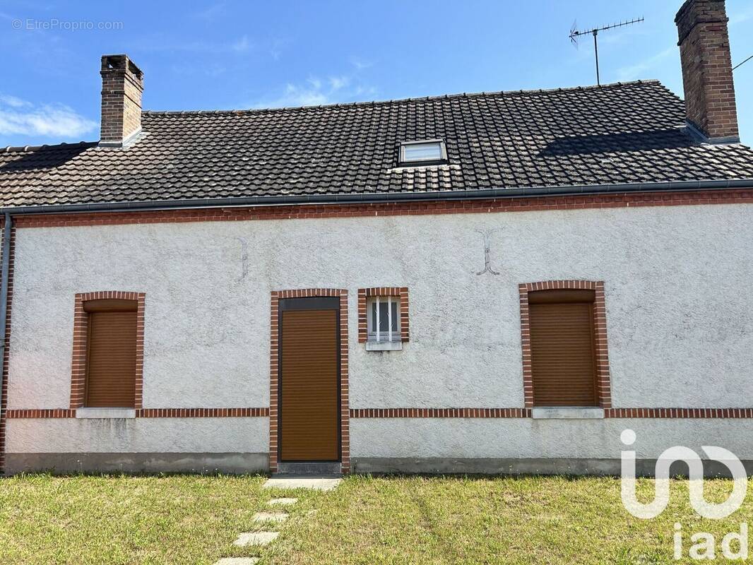 Photo 1 - Maison à LAMOTTE-BEUVRON