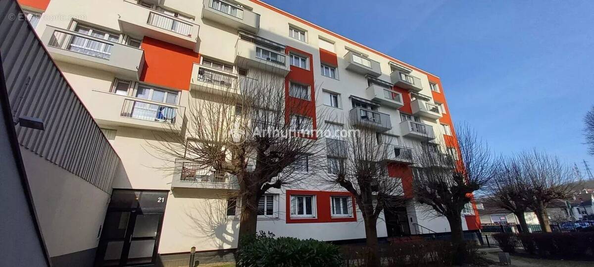 Appartement à MONTMAGNY