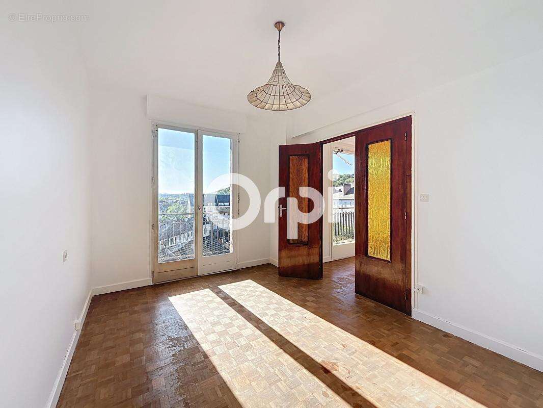 Appartement à BRIVE-LA-GAILLARDE