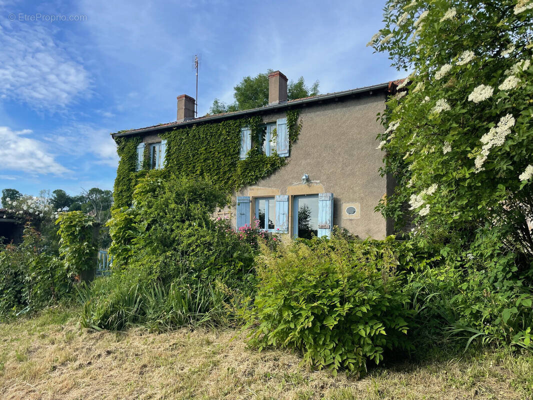 Maison à LA CHAPELLE-SOUS-DUN