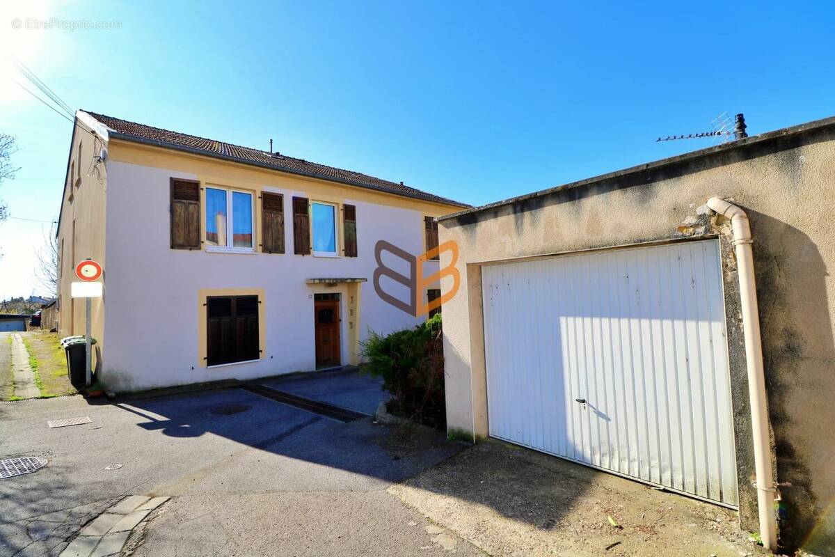 Appartement à HETTANGE-GRANDE