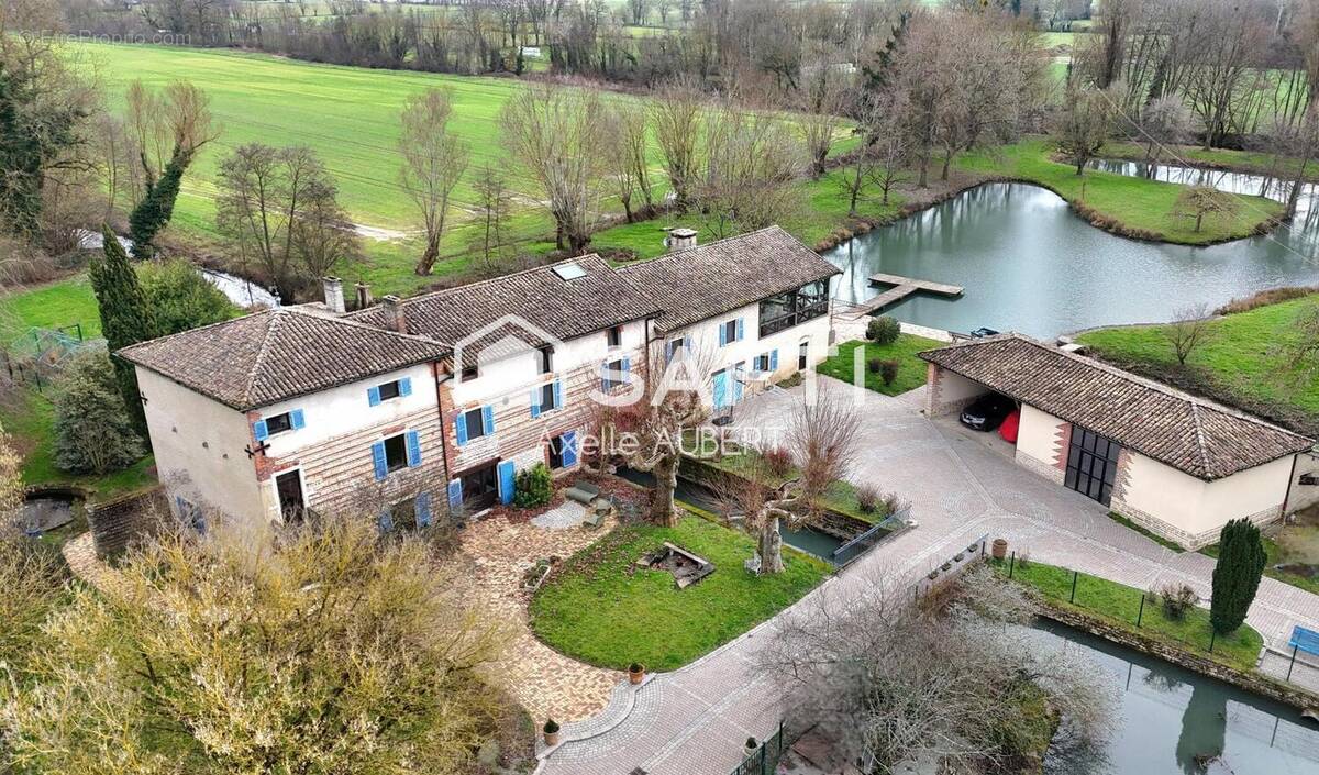 Photo 1 - Maison à CHATILLON-SUR-CHALARONNE