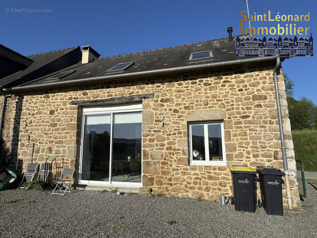 Maison à LECOUSSE