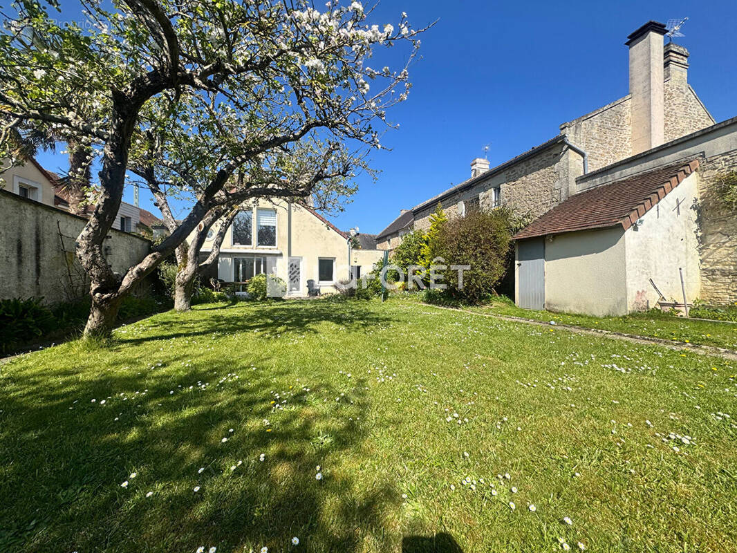 Maison à BENOUVILLE