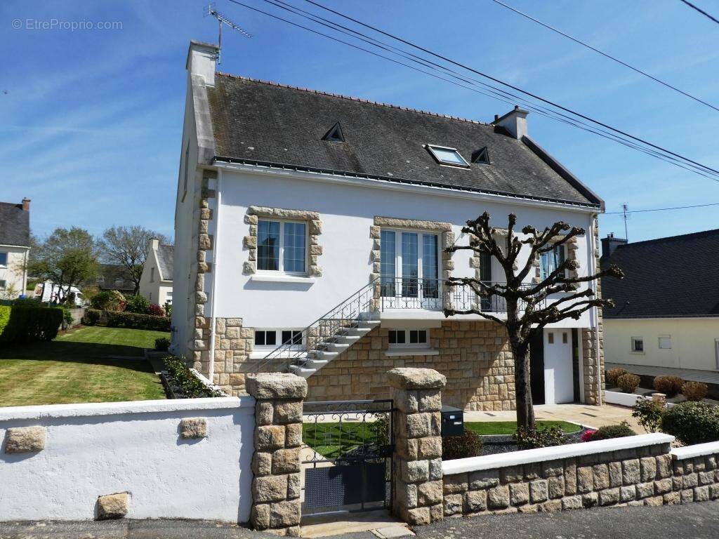 Maison à GUEMENE-SUR-SCORFF