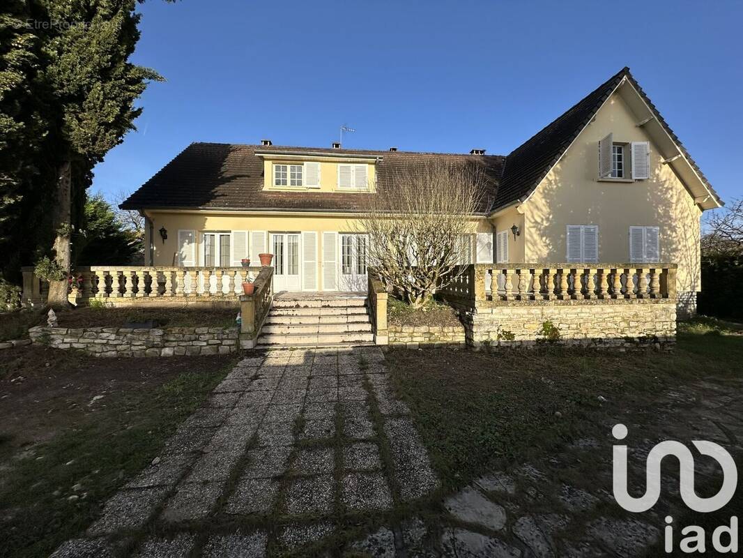 Photo 1 - Maison à MORET-SUR-LOING