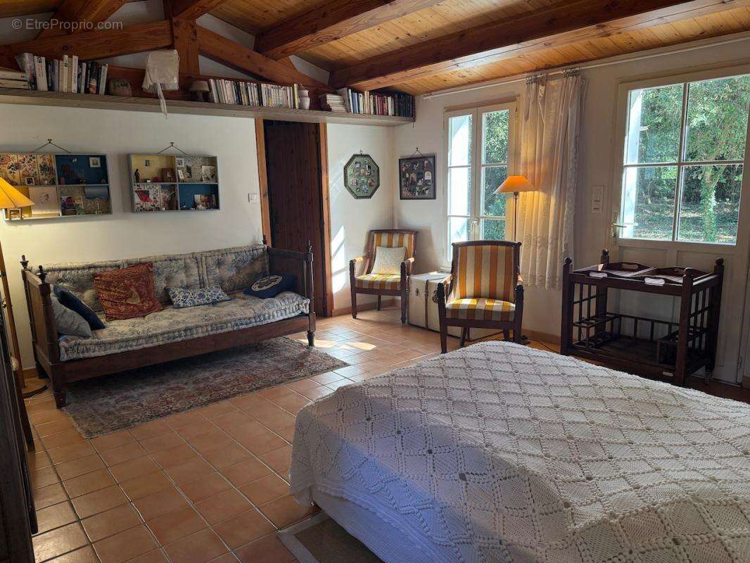 Maison à L&#039;EPINE