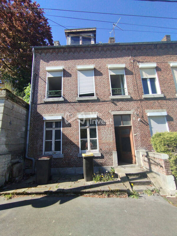 Maison à SAINS-DU-NORD