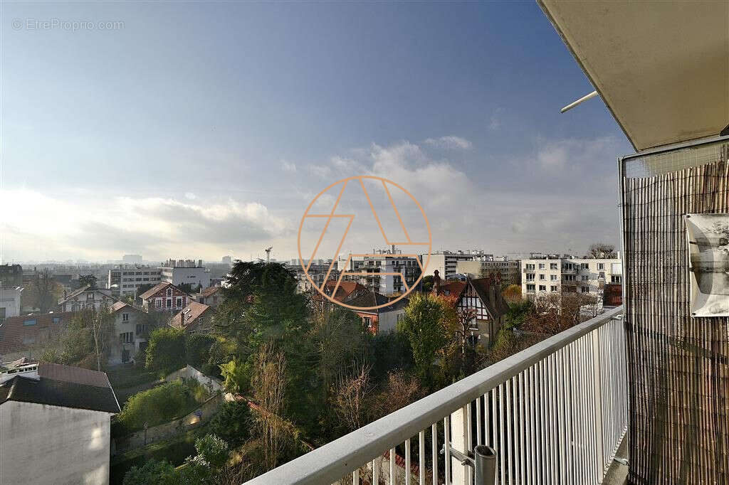 Appartement à SAINT-MAUR-DES-FOSSES