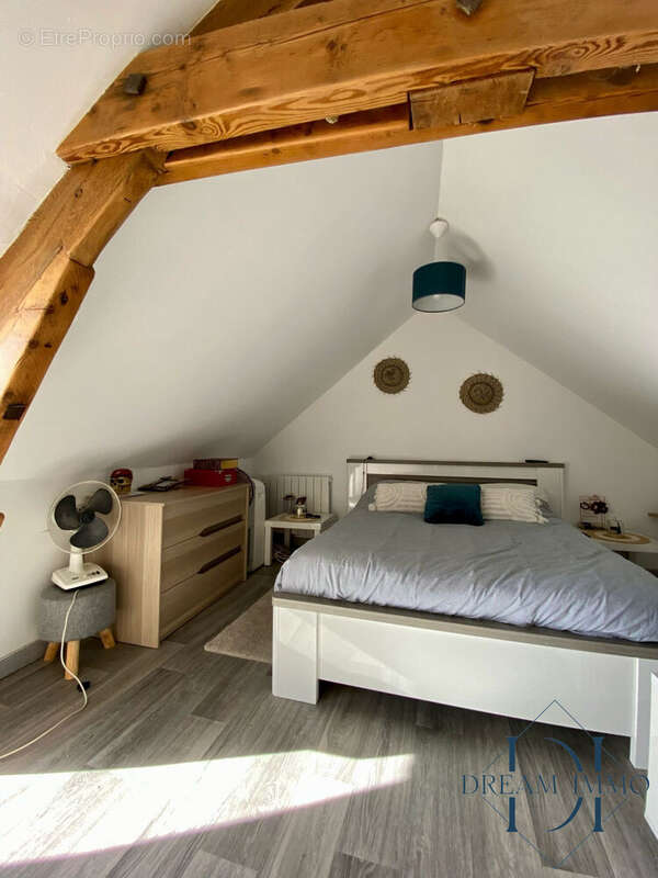 Maison à GUERNES