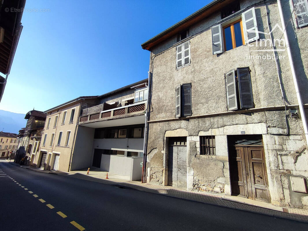 Appartement à TULLINS