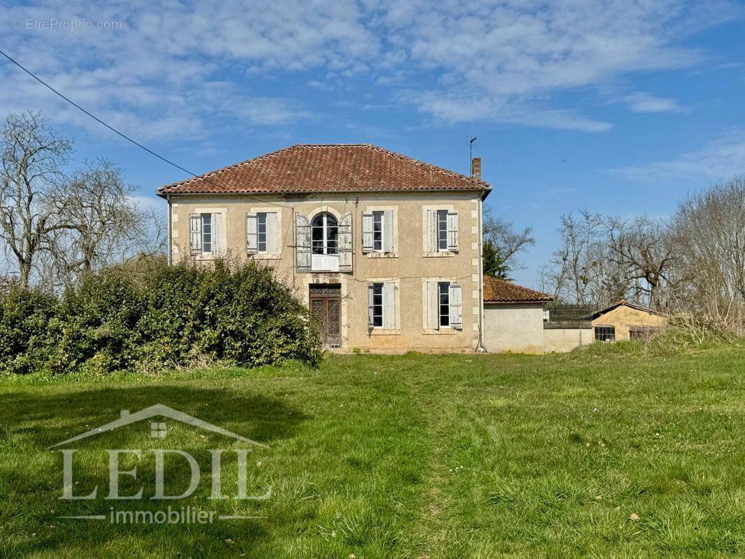 Maison à EAUZE