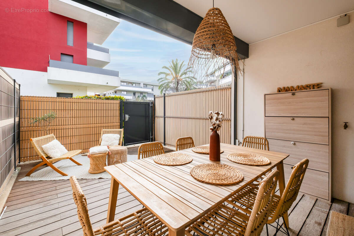 Appartement à JUVIGNAC