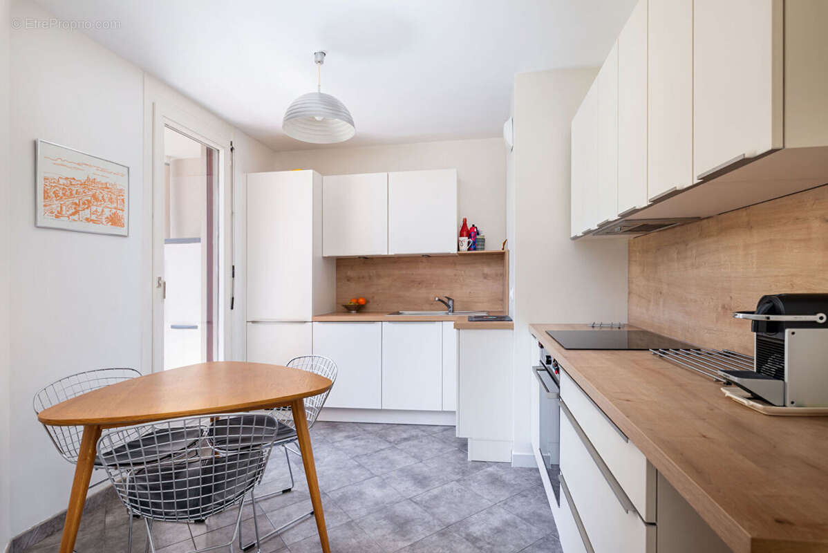 Appartement à LYON-6E