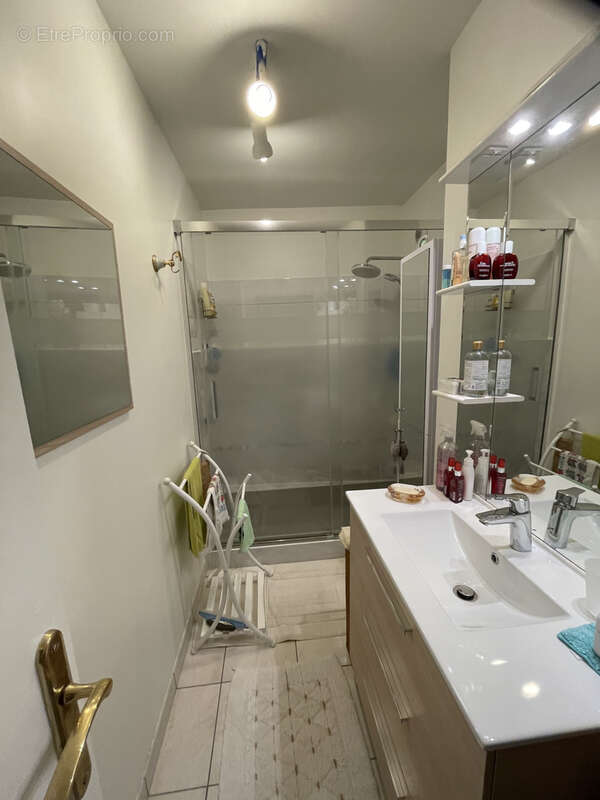 Appartement à LAMORLAYE