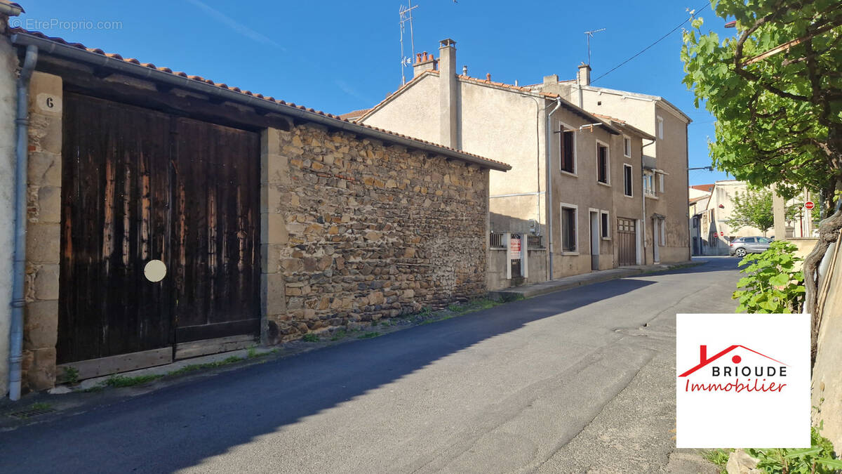 Maison à BRIOUDE