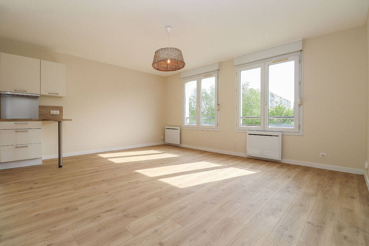 Appartement à CHEVIGNY-SAINT-SAUVEUR