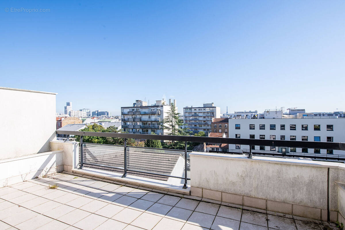 Appartement à SURESNES