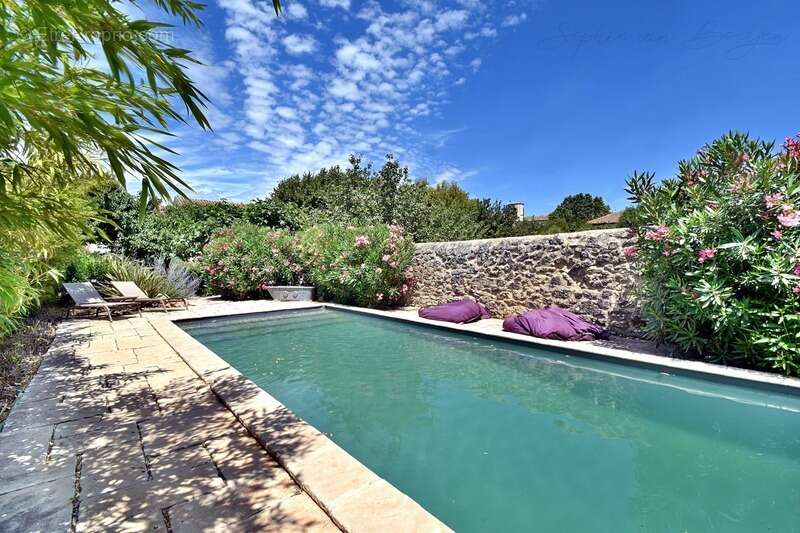Maison à LOURMARIN