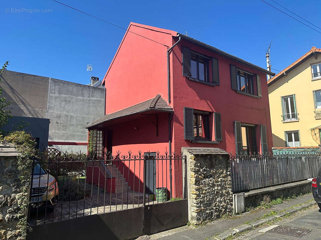 Maison à NOISY-LE-SEC