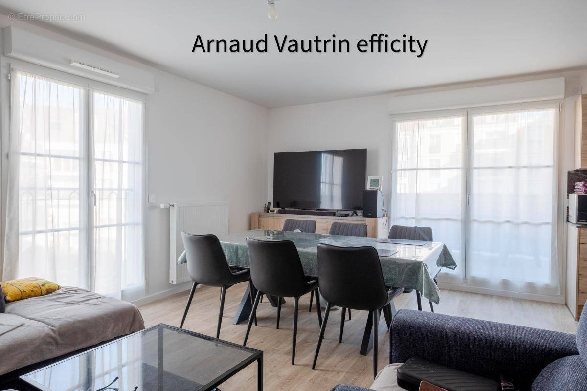 Appartement à LE BLANC-MESNIL