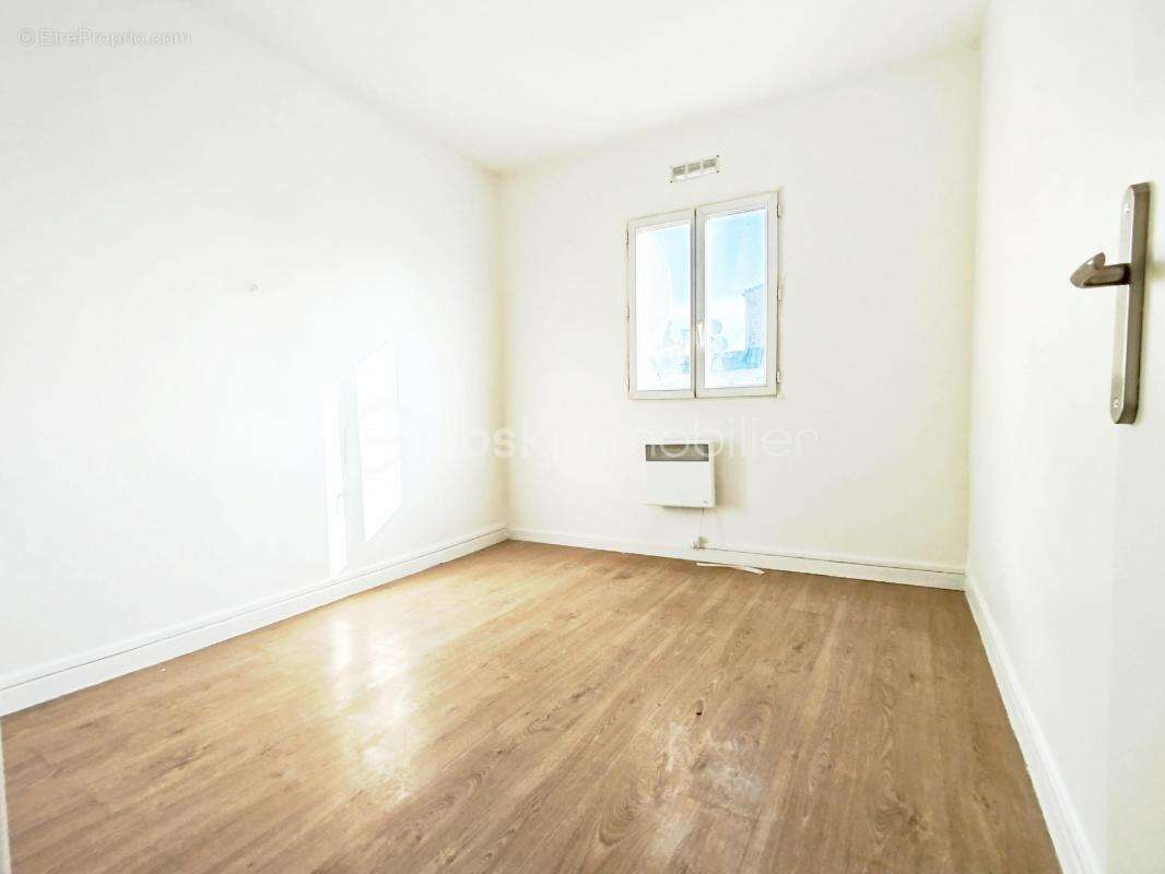Appartement à SAINT-DENIS